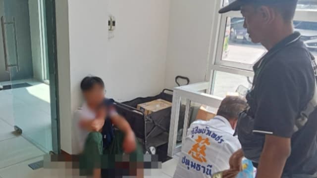 泰国男大生拒复合 疑遭学姐怒刺脖子