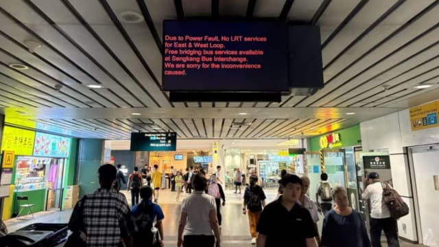 盛港-榜鹅轻轨服务料需约两小时恢复 新捷运总裁就事故致歉