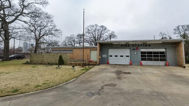 美国阿拉巴马消防局发生枪击案 两名消防人员重伤入院
