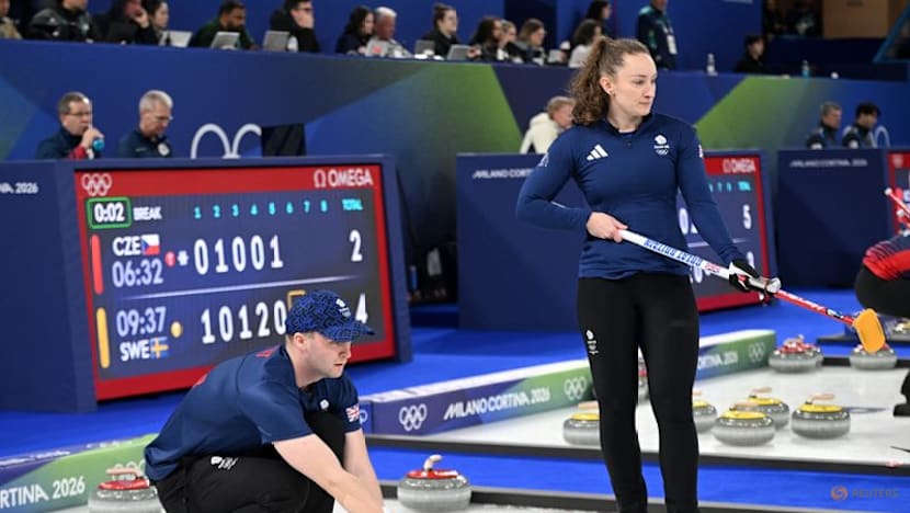 Curling-Canada stun mixed doubles champions Italy in early upset at Games