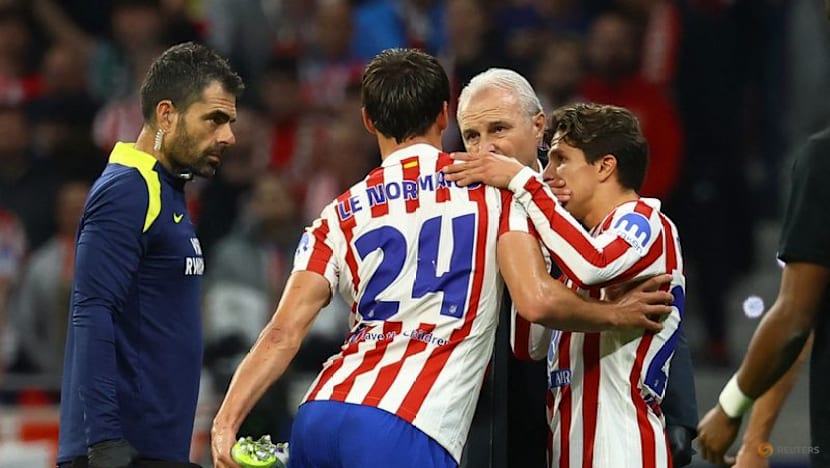 Atletico defender Le Normand sidelined with knee injury