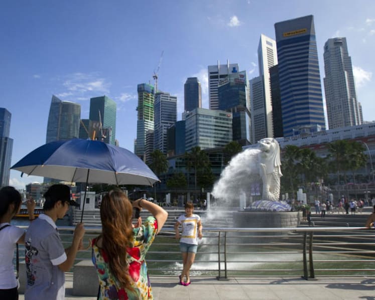 Overall visitor arrivals down 0.6% from January to August