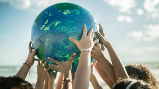 我国同斐济签署合作备忘录 制定可促进碳信用国际转让的双边框架