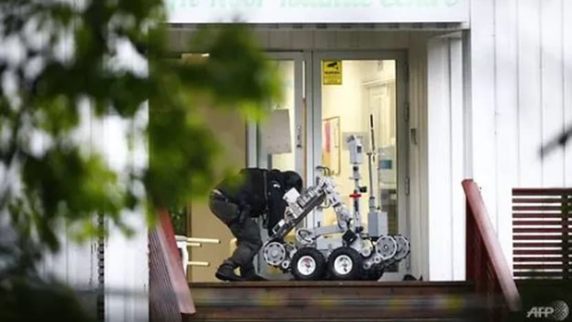 Related article image