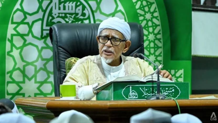 Langkah isytihar harta disifatkan sebagai satu "kebodohan", tegas Presiden PAS