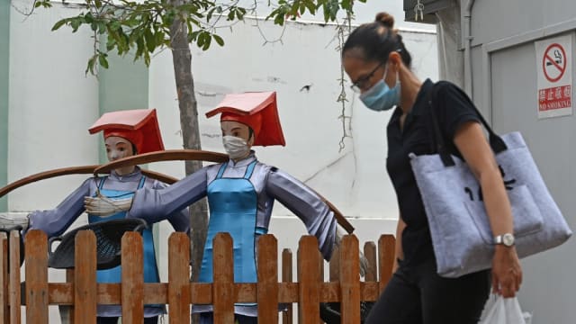 李总理：室内将可免戴口罩 政府将宣布详情