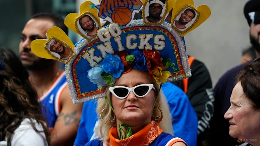 Euphoric Knicks fans flood New York for championship ticker-tape parade
