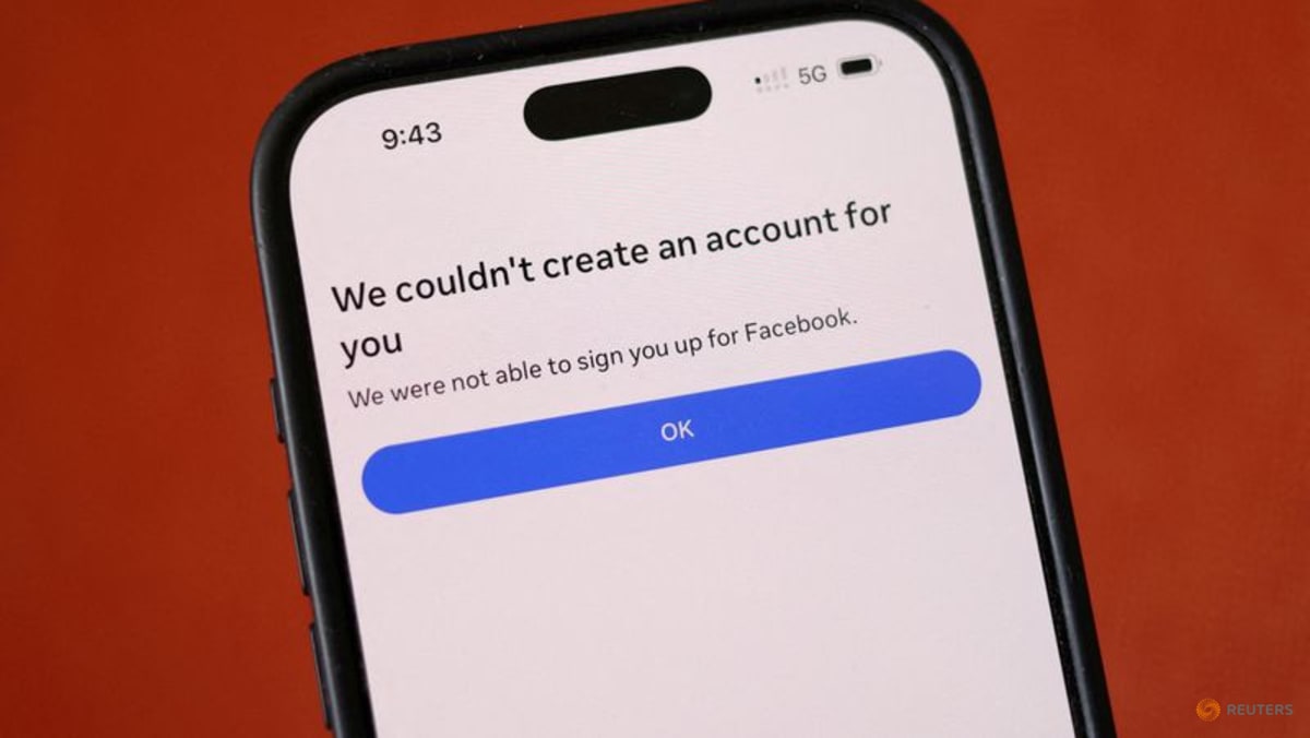 Social media firms urge caution on early Australia under-16 ban data