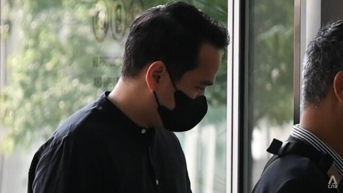 Ex-Scoot crew leader jailed 7 months for pocketing S$40,000 from in-flight sales