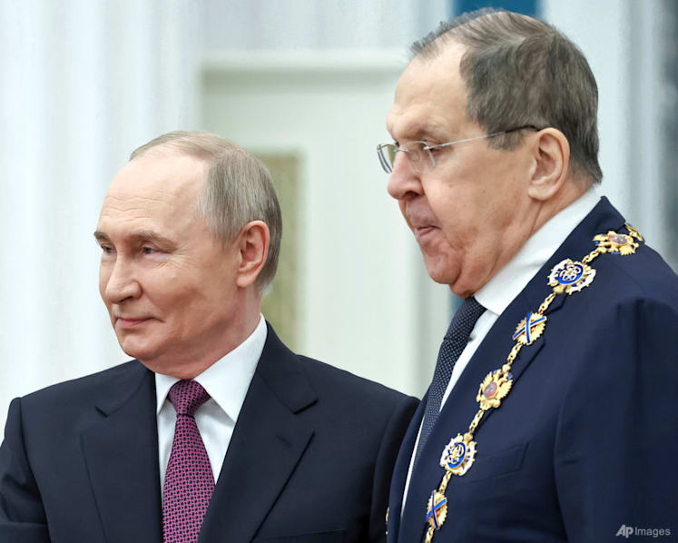 Kremlin dismisses speculation that Lavrov has fallen out of favour with Putin