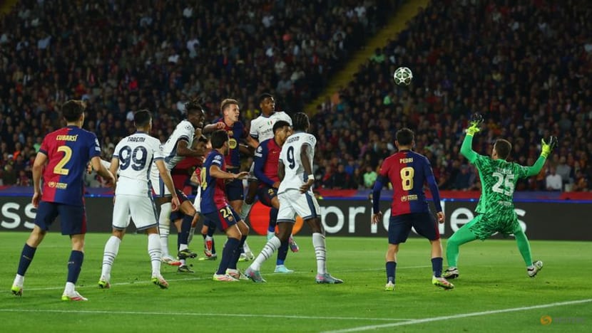 Fatigued Barca look to extend lead over Real ahead of Clasico