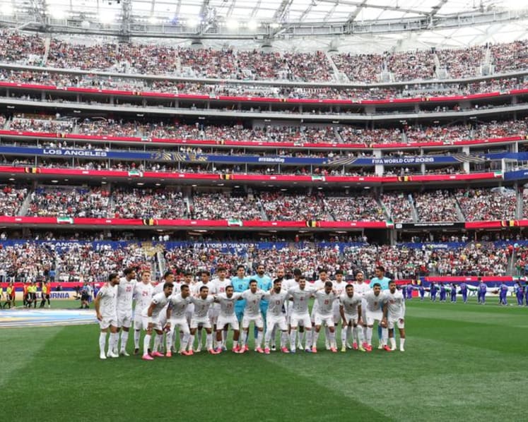 US eases restrictions on Iran's world cup team, allowing them in a day earlier