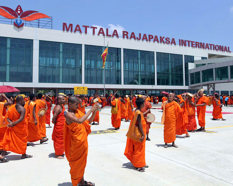 Sri Lanka seeks buyers for white elephant airport