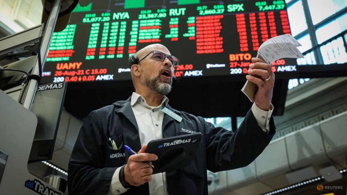 Equities lose steam while oil slips amid uncertain Middle Ea