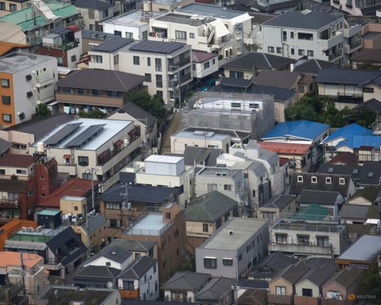 Japan household spending unexpectedly picks up, signals steady consumption recovery