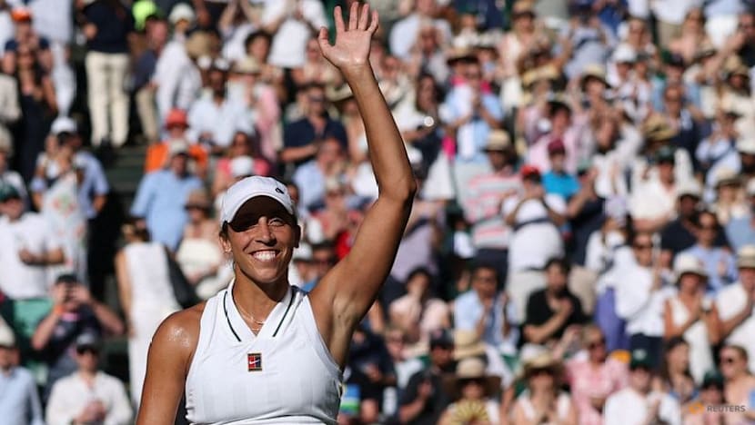 Keys celebrates July 4 with Wimbledon victory but Williams sisters withdraw