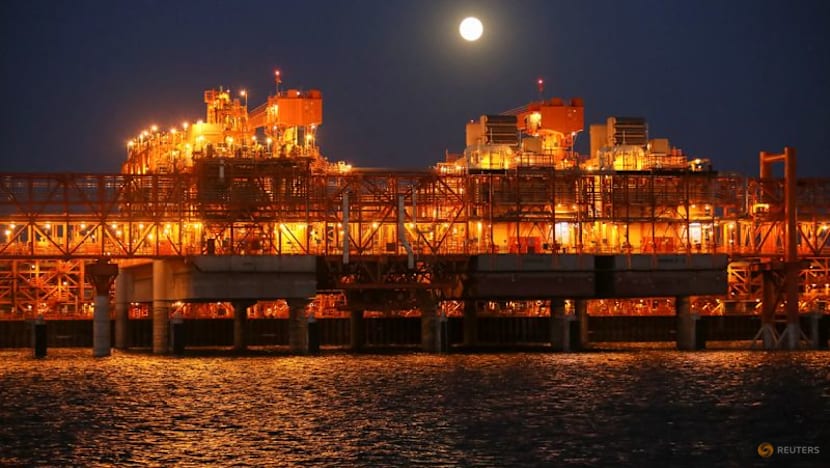 Oil rises on intensifying US-Iran hostilities and threat of Red Sea closure
