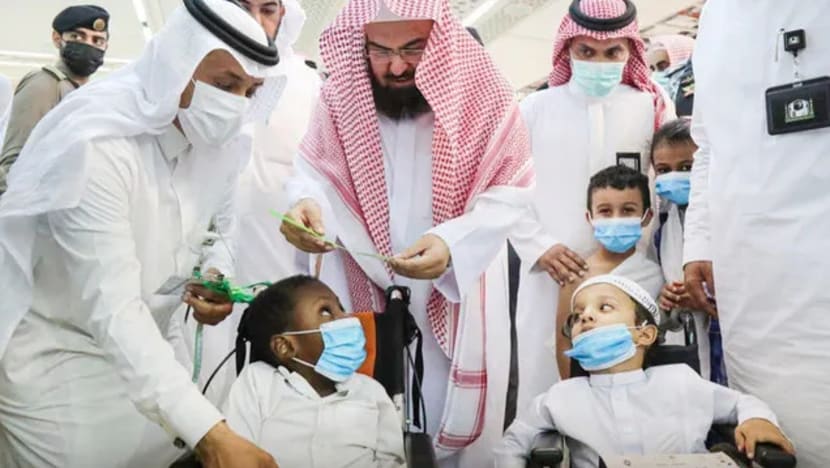 Masjidil Haram lancar inisiatif gelang tangan bijak, bantu cari anak hilang