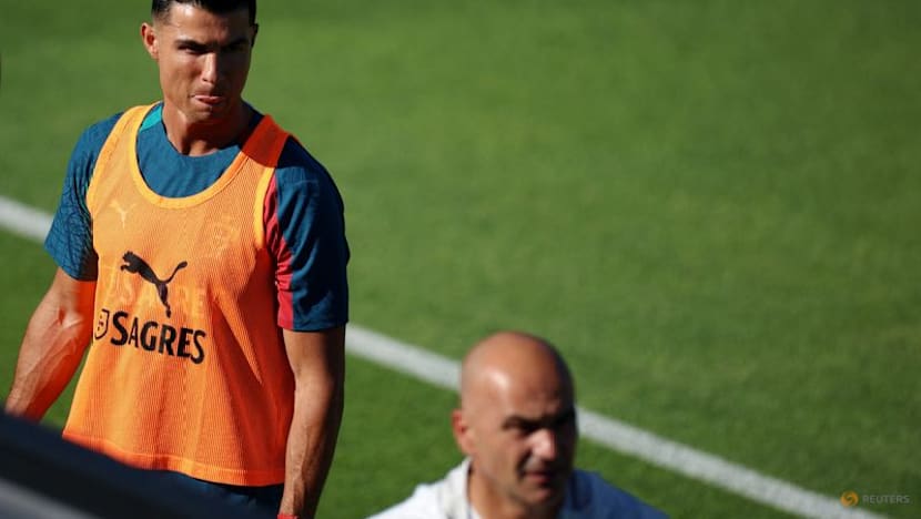 Portugal carry hot streak and baggage into Ronaldo's sixth World Cup