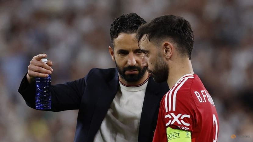 Amorim sidesteps questions on Fernandes and Garnacho ahead of league finale