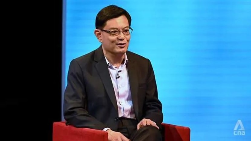DPM Heng dianugerahi Pingat Kehormatan; anugerah tertinggi Hari Buruh NTUC
