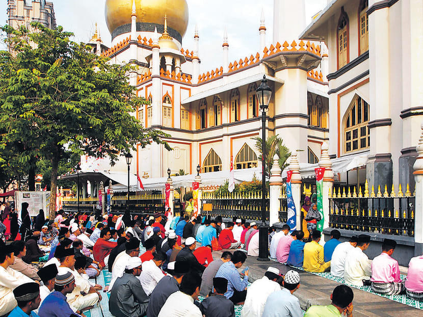 Hari Raya Puasa marked the launch of the Sultan Mosque's upgrading plan, with the S$3.45 million refurbishment to start next month. Photo: Wee Teck Hian