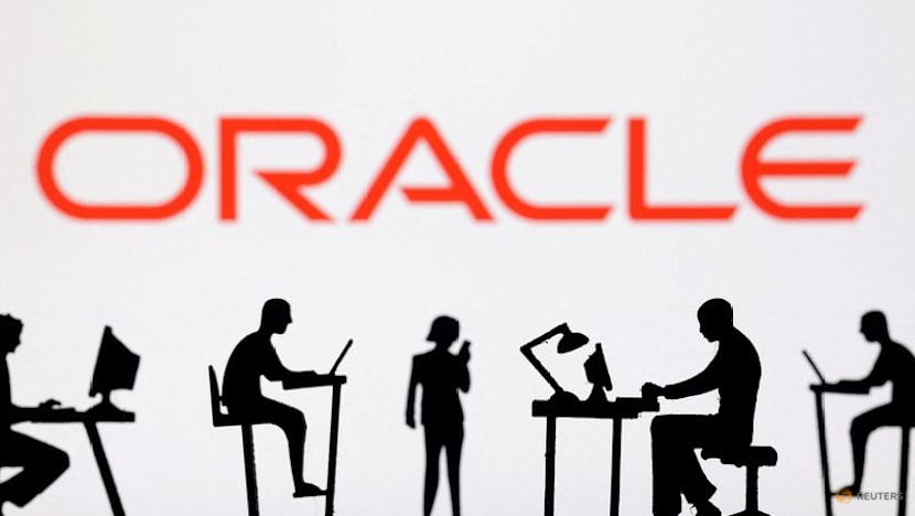 Oracle says Michigan data center project talks on track without Blue Owl