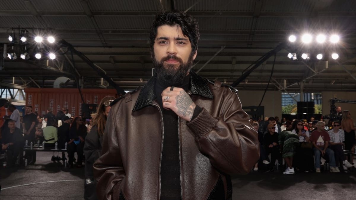 Zayn Malik performs One Direction's Night Changes for first time in 10 years since leaving group