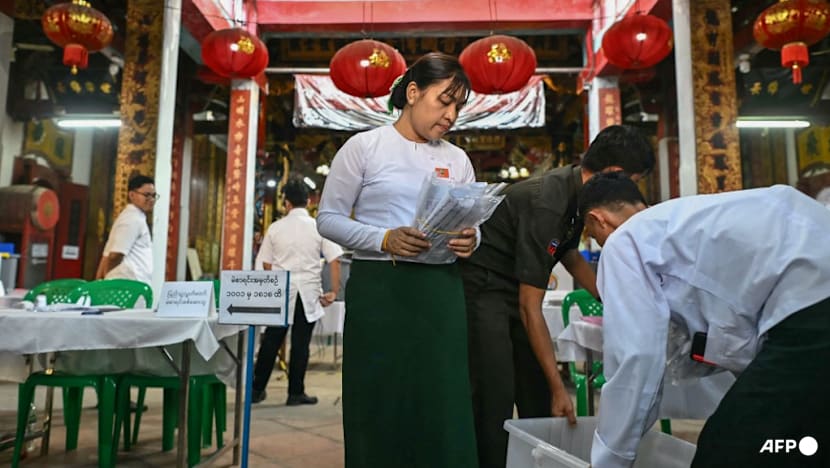 UN expert urges world to reject Myanmar 'sham' election