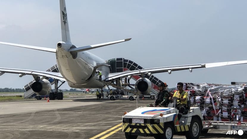 Bomb threat diverts plane of Haj pilgrims in Indonesia, second in days Bomb threat diverts plane of Haj pilgrims in Indonesia, second in days