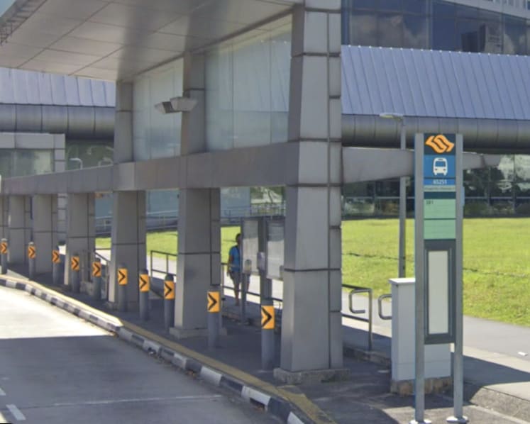 Bus captains reminded to slow down at 2 bus stops near Punggol MRT after feedback that columns obstruct view