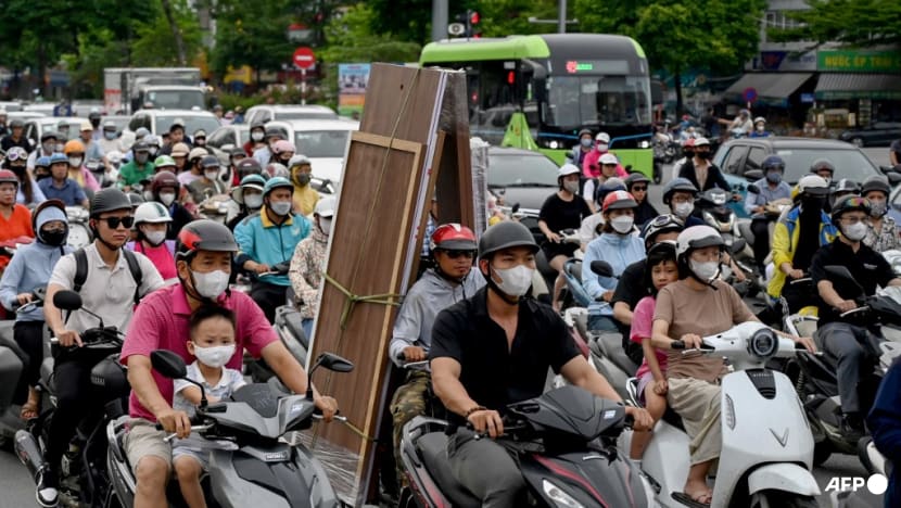 Hanoi scooter riders baulk at petrol-powered bikes ban Hanoi scooter riders baulk at petrol-powered bikes ban