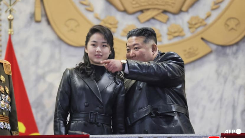 Dressed for succession? Kim Jong Un, daughter fuel speculation with matching coats