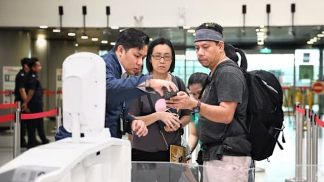 移民局吁旅客多用QR码通关