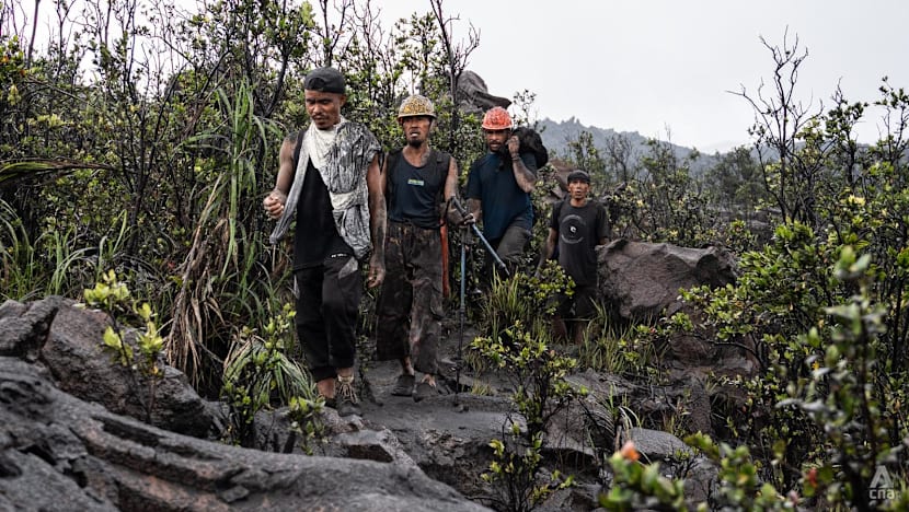Tragedi Gunung Dukono telah menggerakkan satu desa, namun menyisakan luka mendalam