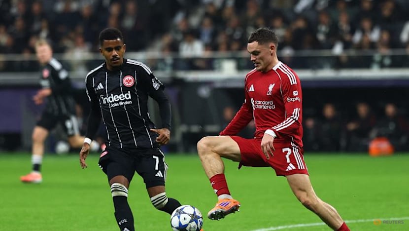 Liverpool end poor run with 5-1 thrashing of Frankfurt