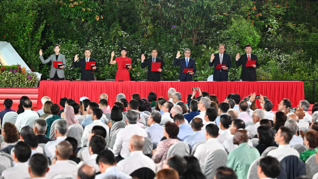 黄循财总理新内阁正式宣誓就职