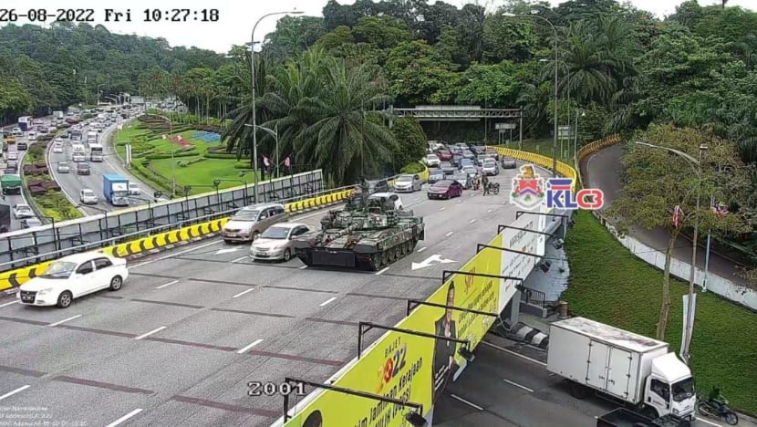 Army tank towed away after breaking down on Kuala Lumpur road