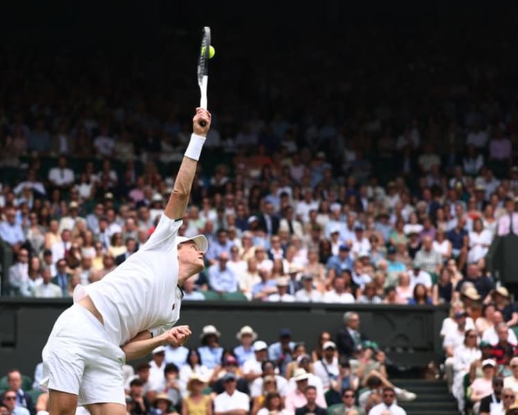 Stretched Sinner overcomes Kecmanovic to begin Wimbledon title defence
