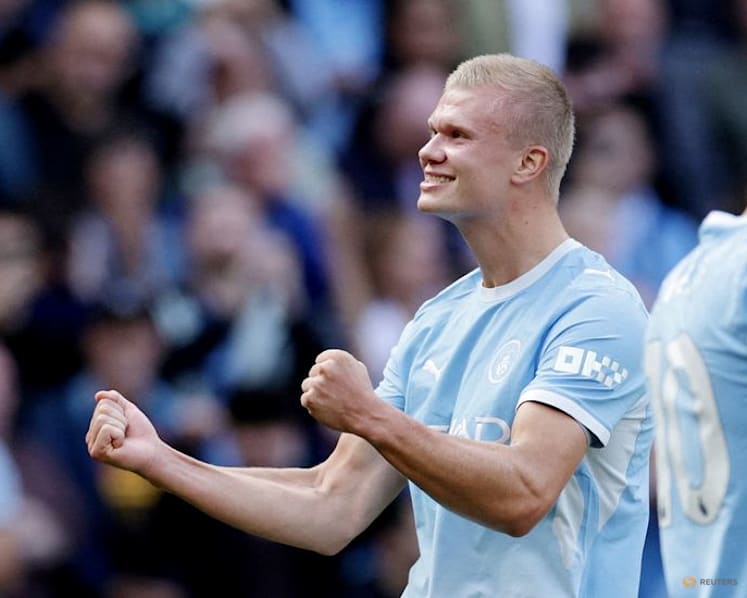 Man City make it three wins in a row, Palace earn first points