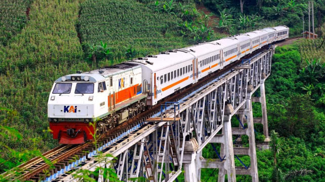 Diskon gede-gedean tiket kereta api lagi sambut HUT ke-80 RI, cek syaratnya