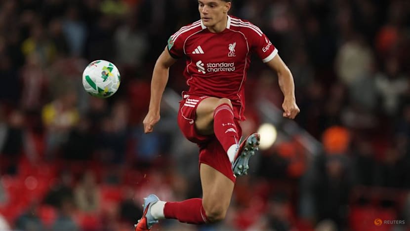 Liverpool defender Leoni faces months out after debut injury