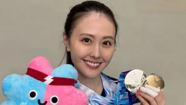 一边演戏一边打排球　戏剧女神变金牌姑娘