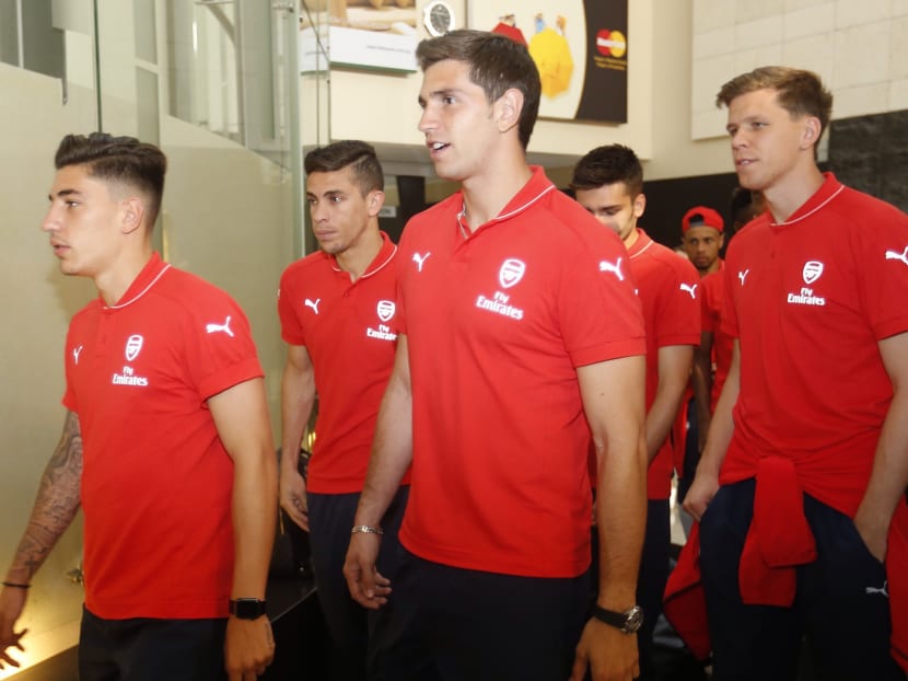 Arsenal, Everton land in S’pore