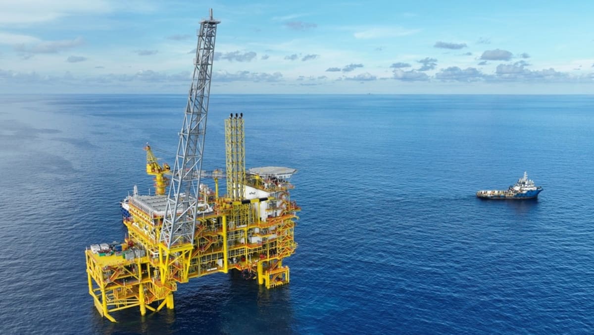 Petronas-Sarawak gas dispute: LNG excluded in terms agreed by PM Anwar and state premier, says law minister