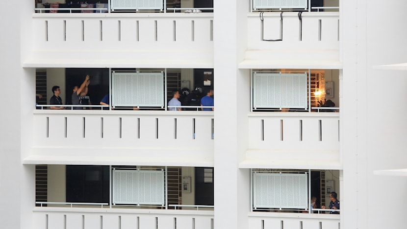 Cops break into Sembawang Drive flat in dramatic end to 17-hour standoff 