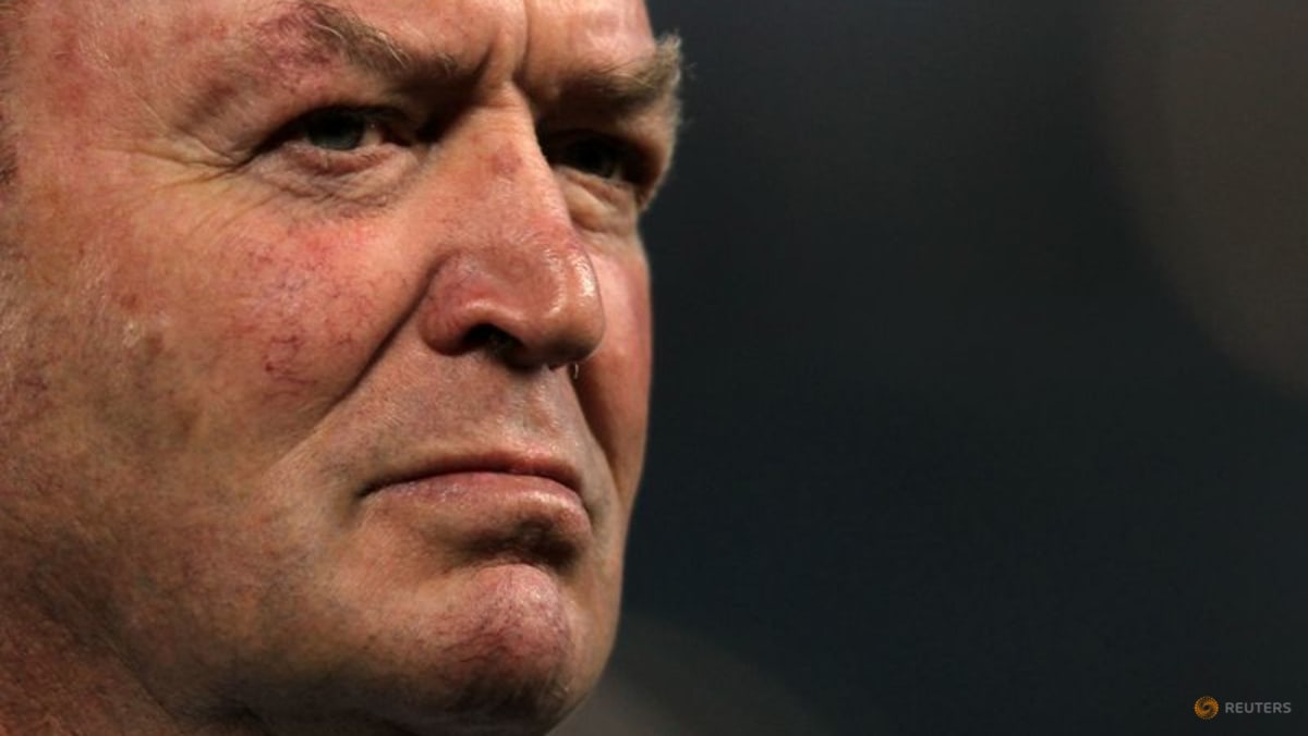 Ex-All Blacks coach Henry named selector, Mo'unga on hold