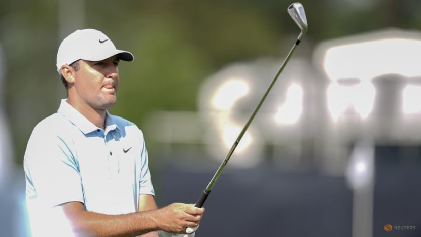 Vegas grabs two-shot lead at Quail Hollow, McIlroy struggles