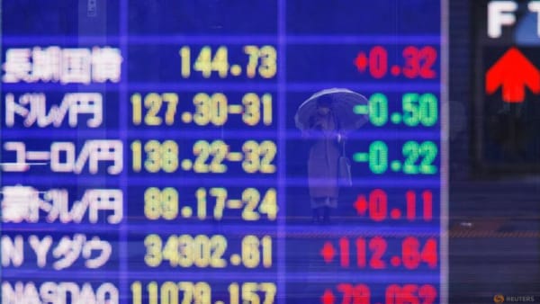 Trump tariff worries spur record overseas demand for JGBs - Channel News Asia (Picture 2)
