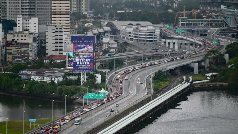 Heavy traffic expected at Singapore-Malaysia land checkpoints over Deepavali long weekend